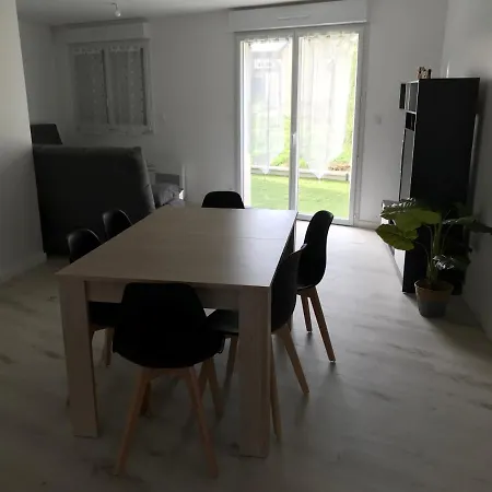 Appartement Numero 8 *