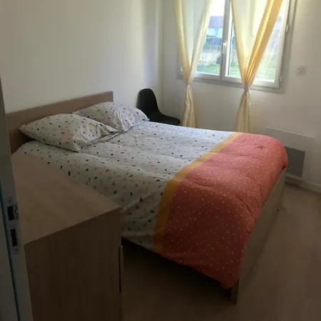 Appartement Numero 8 Savigne-l'Eveque